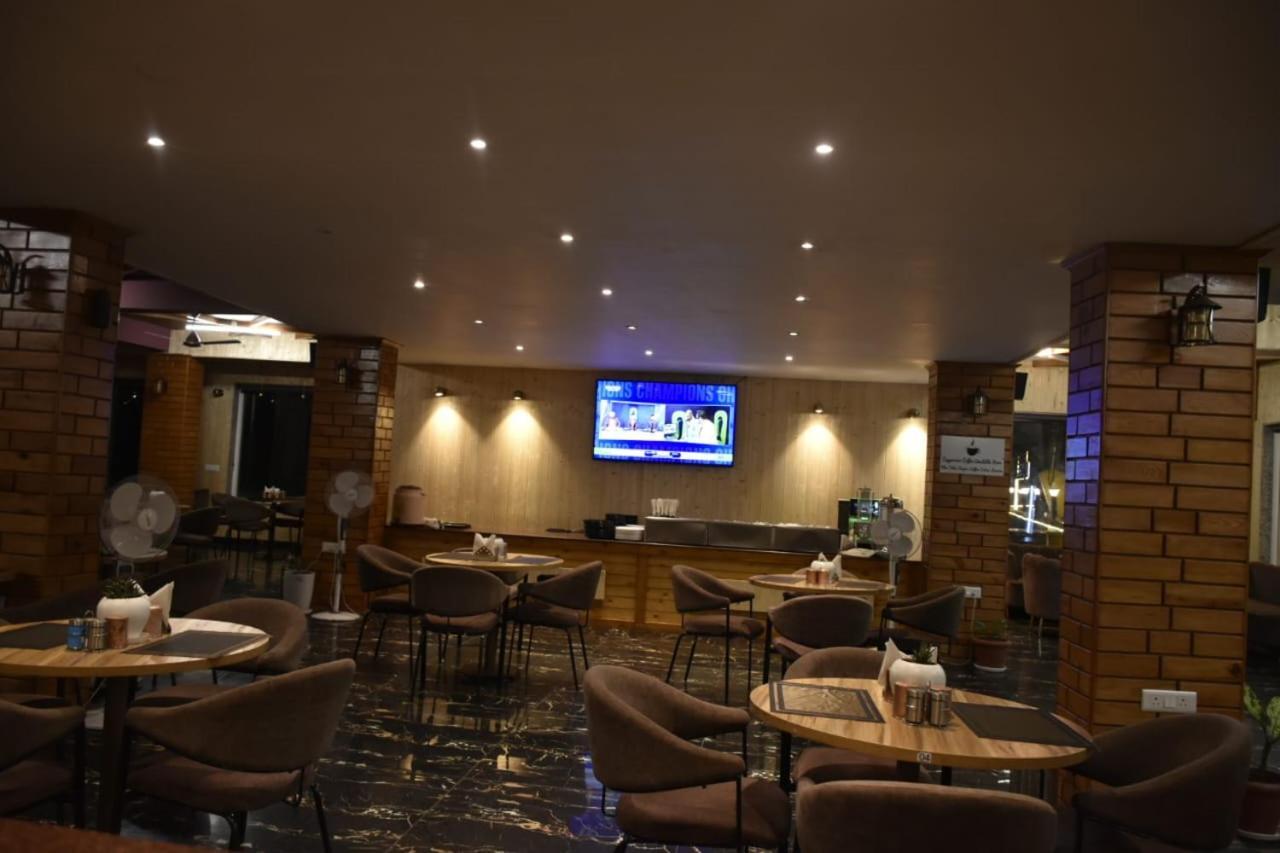 The Aesthetic Hotel & Restaurant Bhīm Tāl 外观 照片