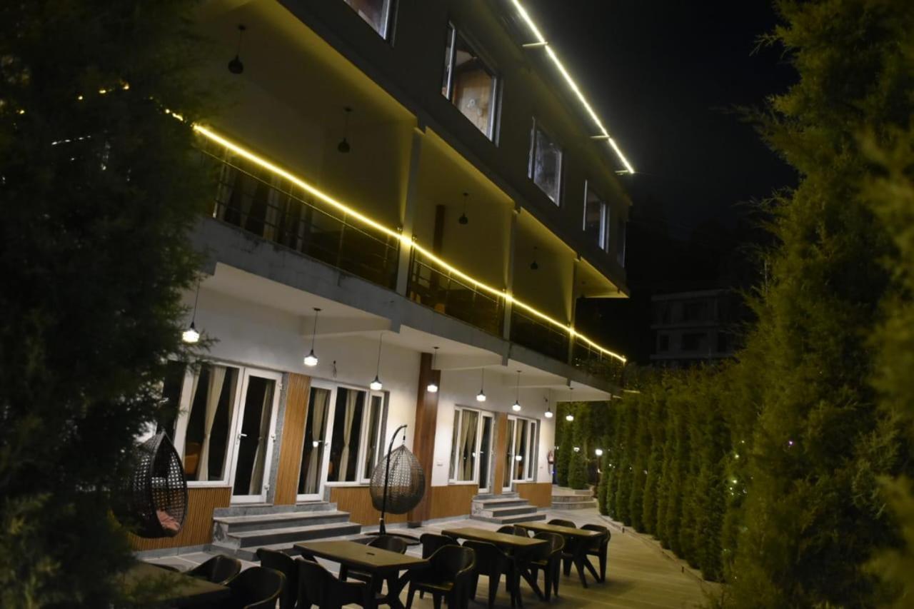 The Aesthetic Hotel & Restaurant Bhīm Tāl 外观 照片