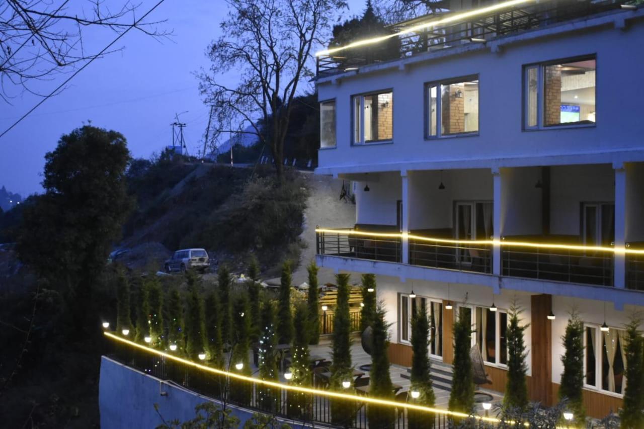 The Aesthetic Hotel & Restaurant Bhīm Tāl 外观 照片