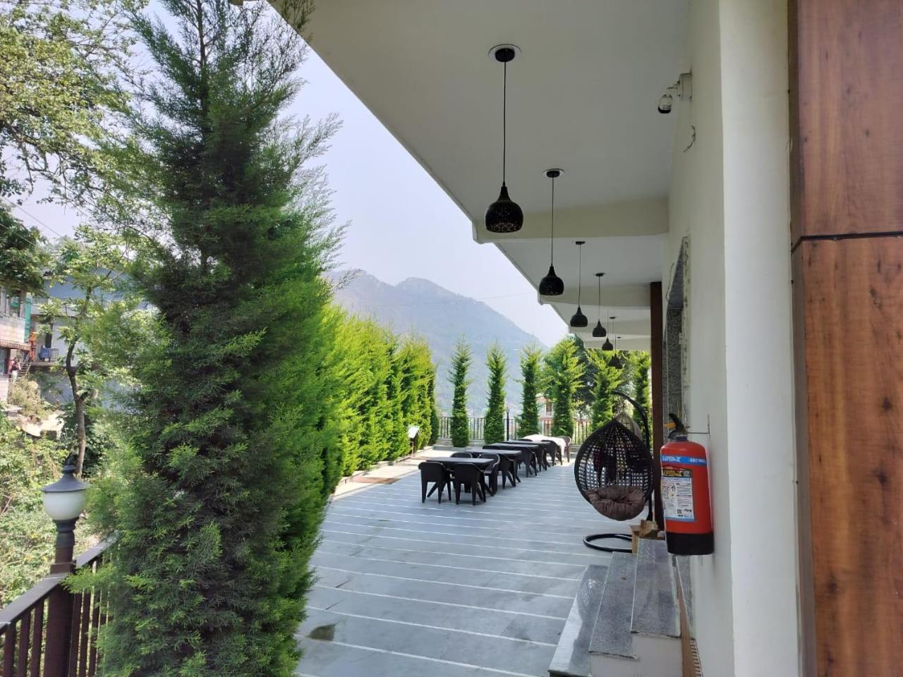 The Aesthetic Hotel & Restaurant Bhīm Tāl 外观 照片
